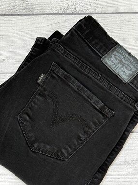 Levi’s Classic Straight Black Jeans - Black Tab – Size 6 (W28 L32)
